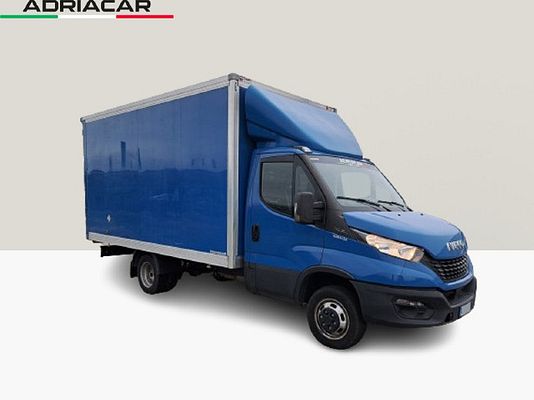 Immagine del veicolo 2 / 7