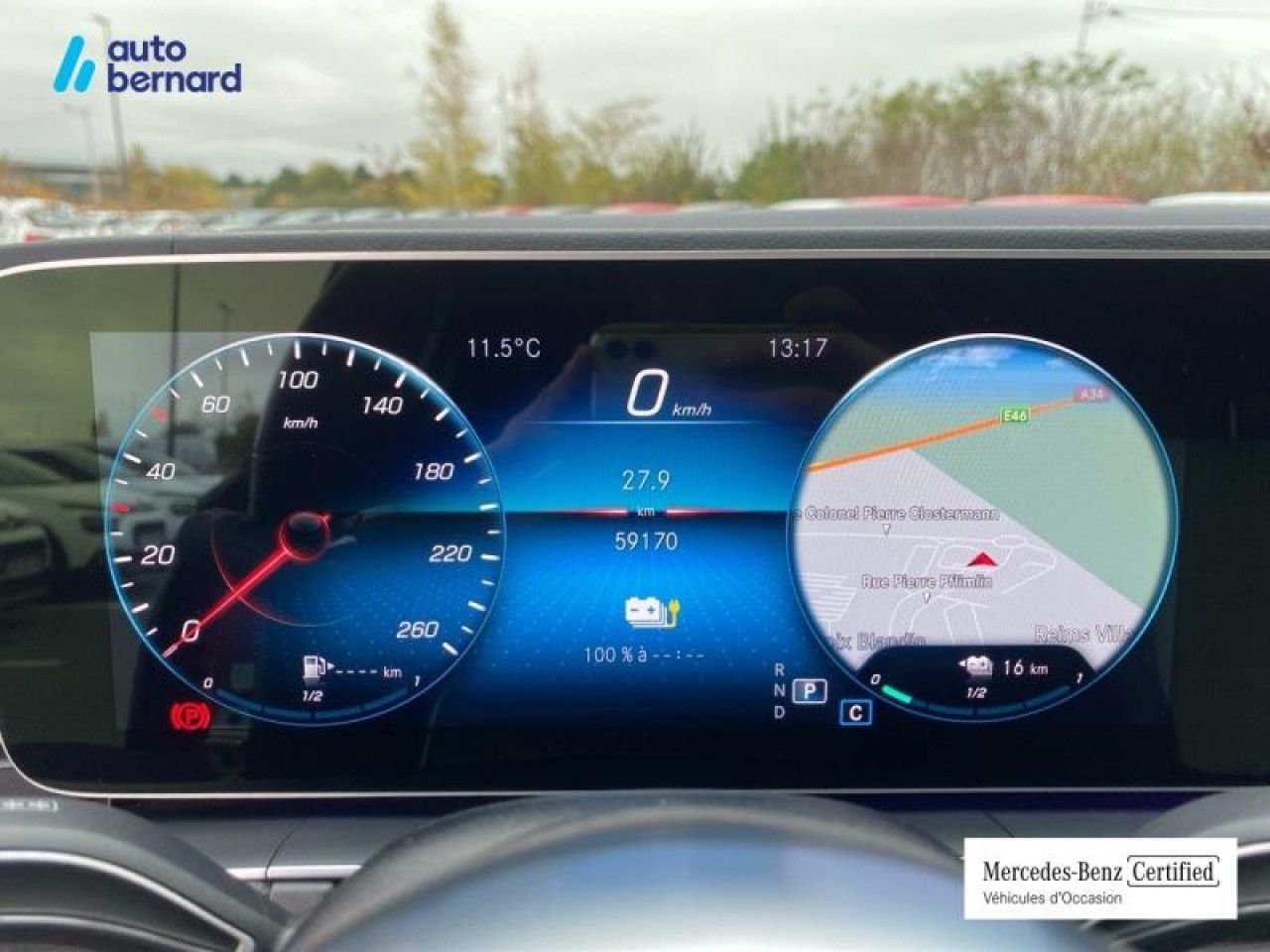 Photo du v&eacute;hicule 15 / 18