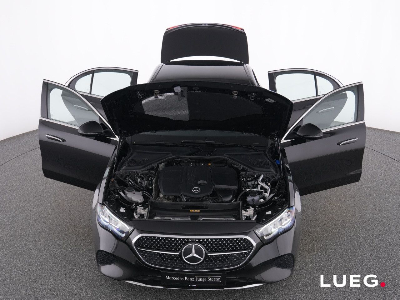 Mercedes-Benz E-Klasse – Bild 12