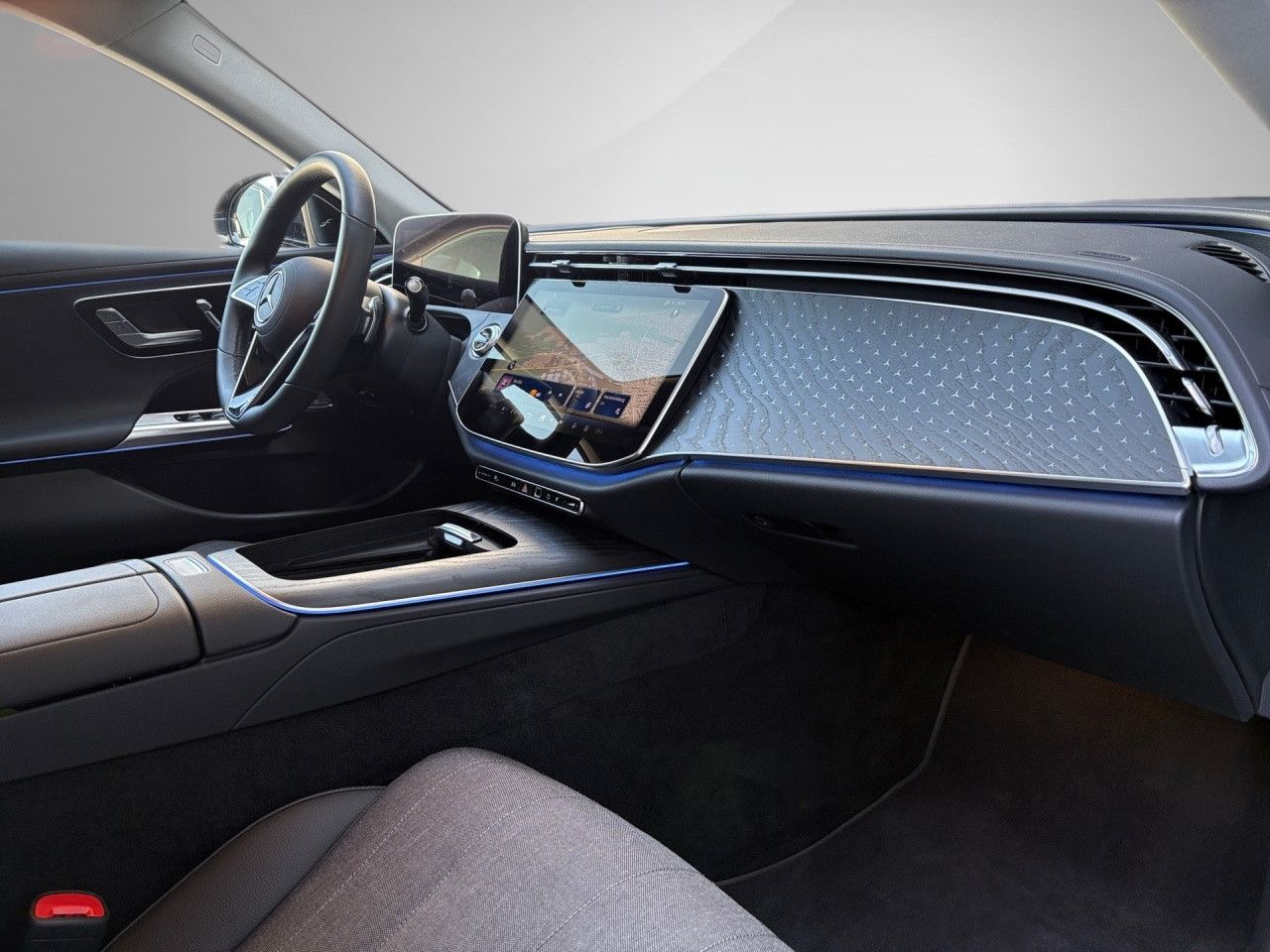 Mercedes-Benz E-Klasse – Bild 22