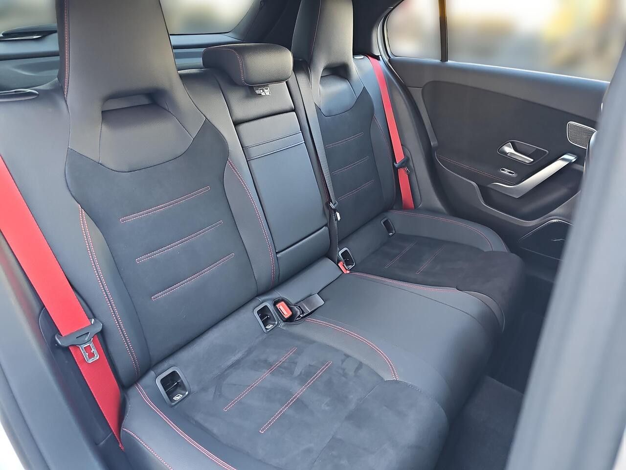 Zdjęcie pojazdu 15 / 25