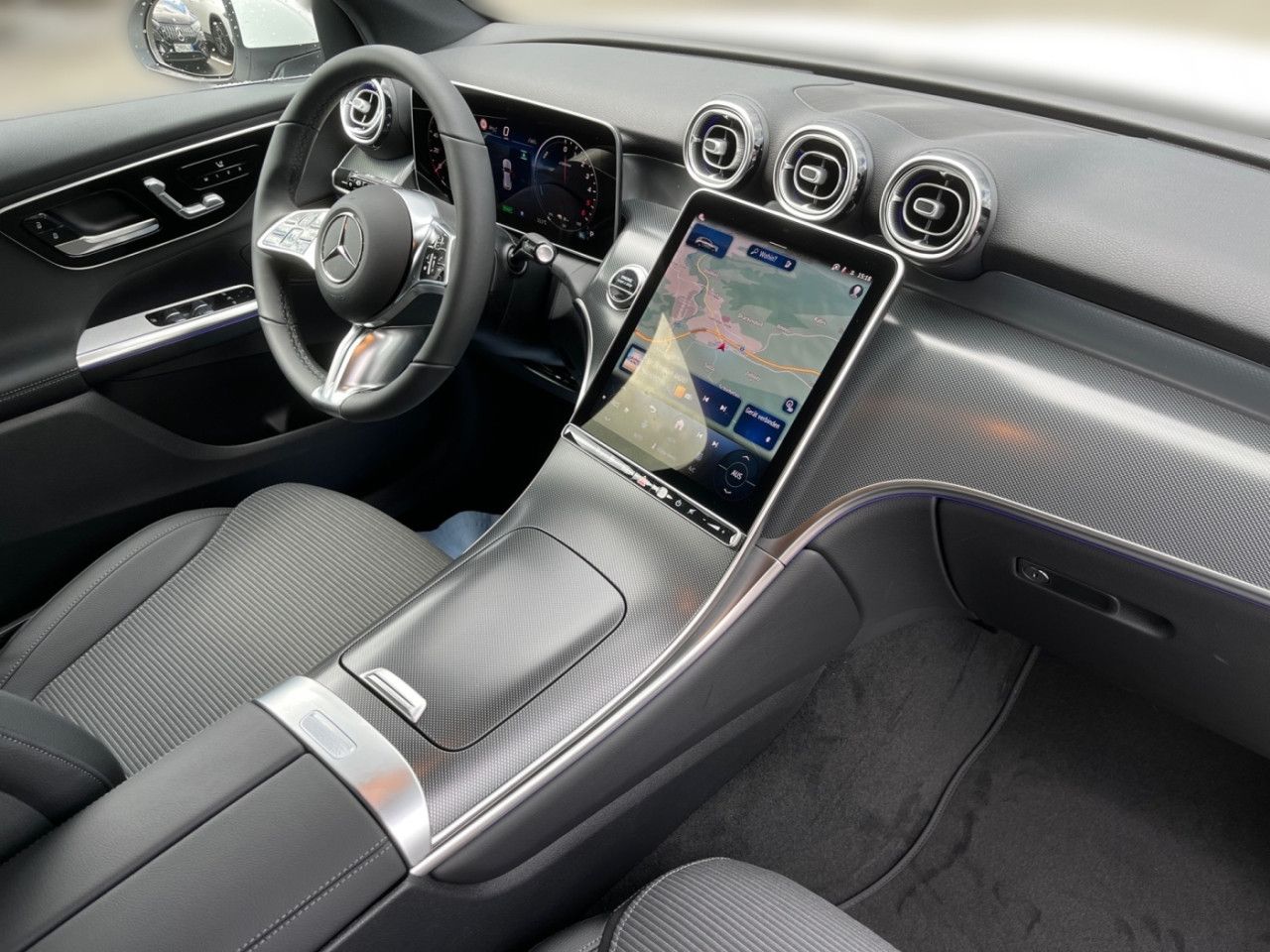 Mercedes-Benz GLC – Bild 15