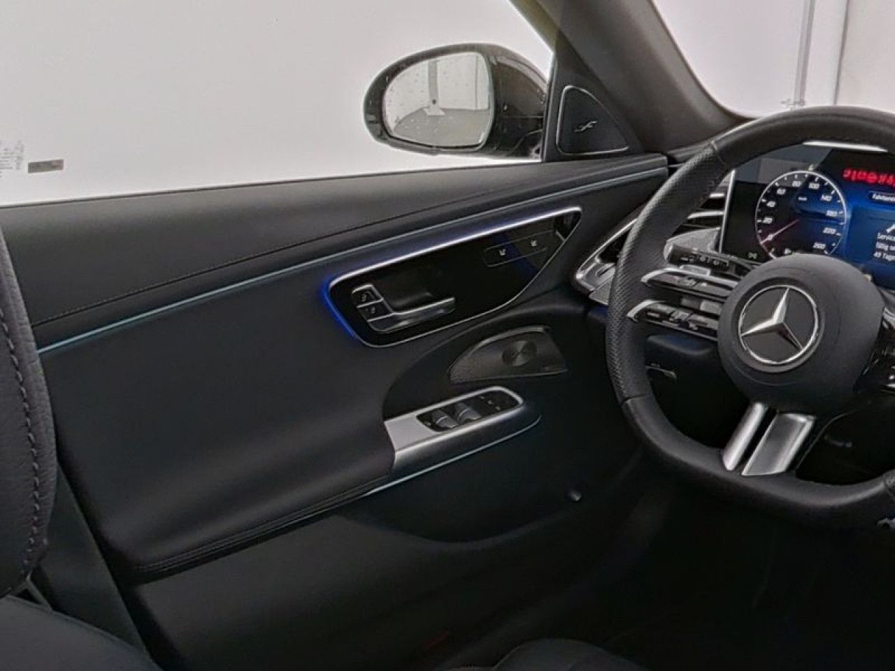 Mercedes-Benz E-Klasse – Bild 8