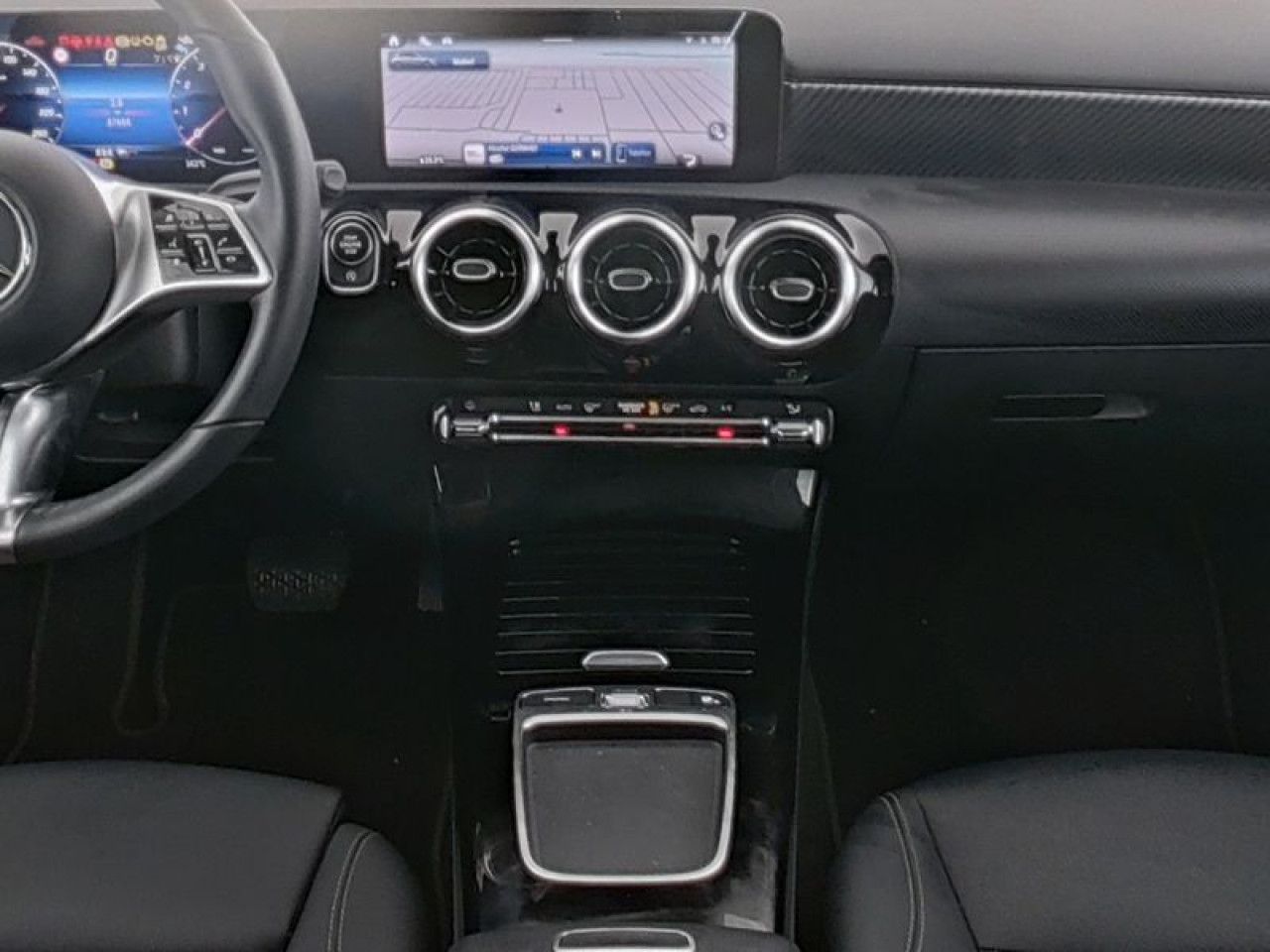 Mercedes-Benz A-Klasse – Bild 8