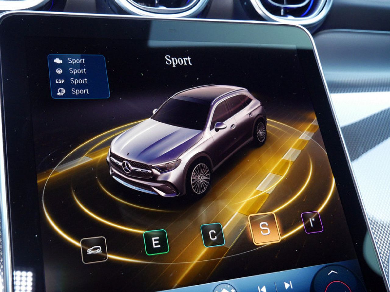 Mercedes-Benz GLC – Bild 17