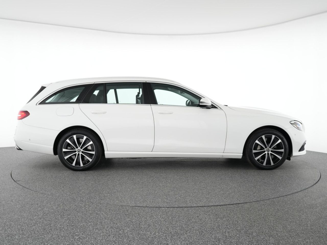 Mercedes-Benz E-Klasse – Bild 5