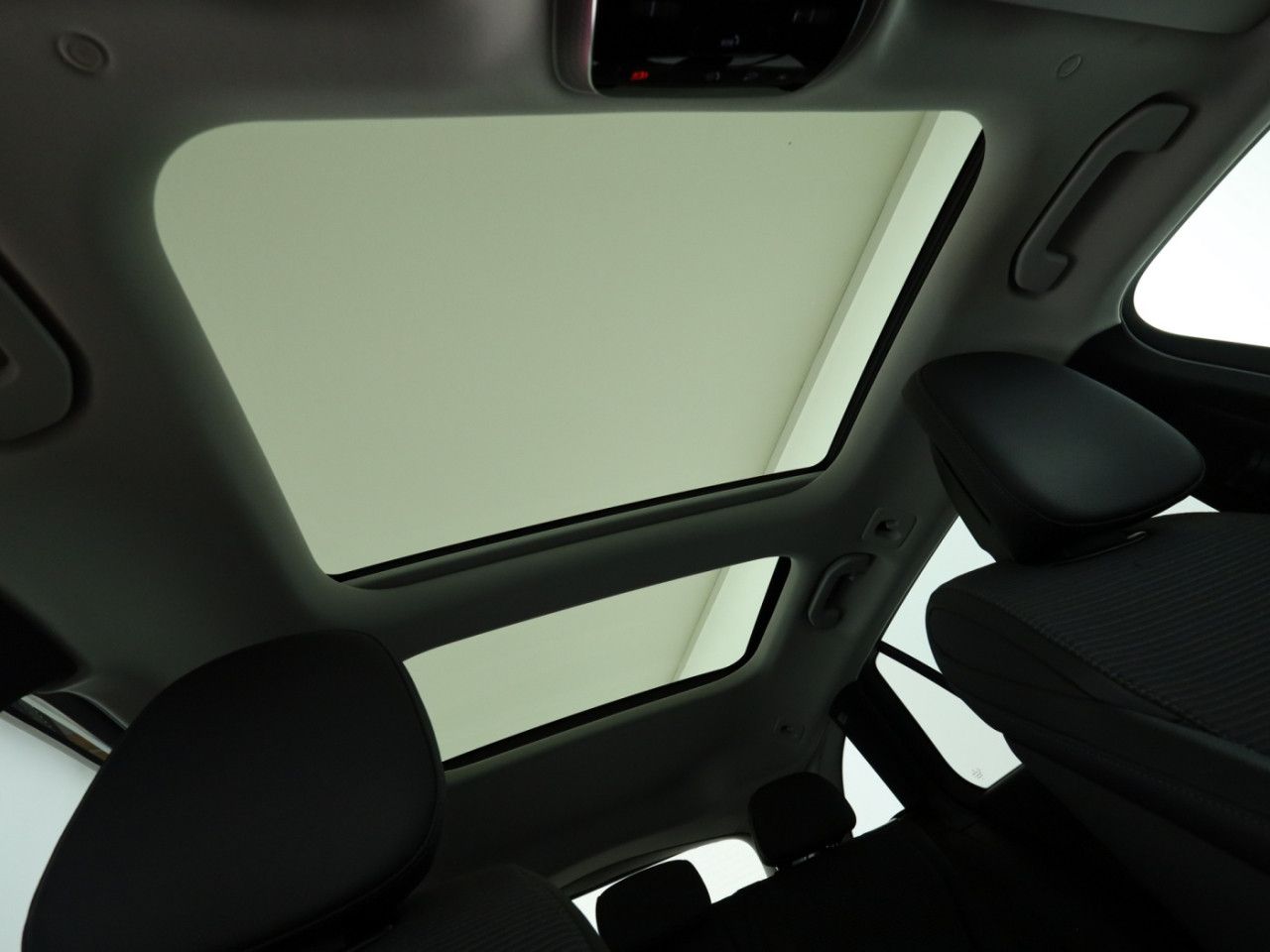 Mercedes-Benz C-Klasse – Bild 21