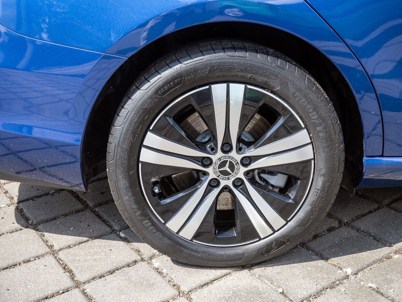 Mercedes-Benz C-Klasse – Bild 9