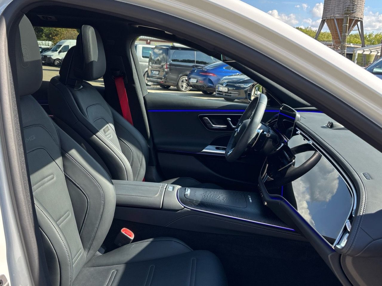 Mercedes-Benz E-Klasse – Bild 16