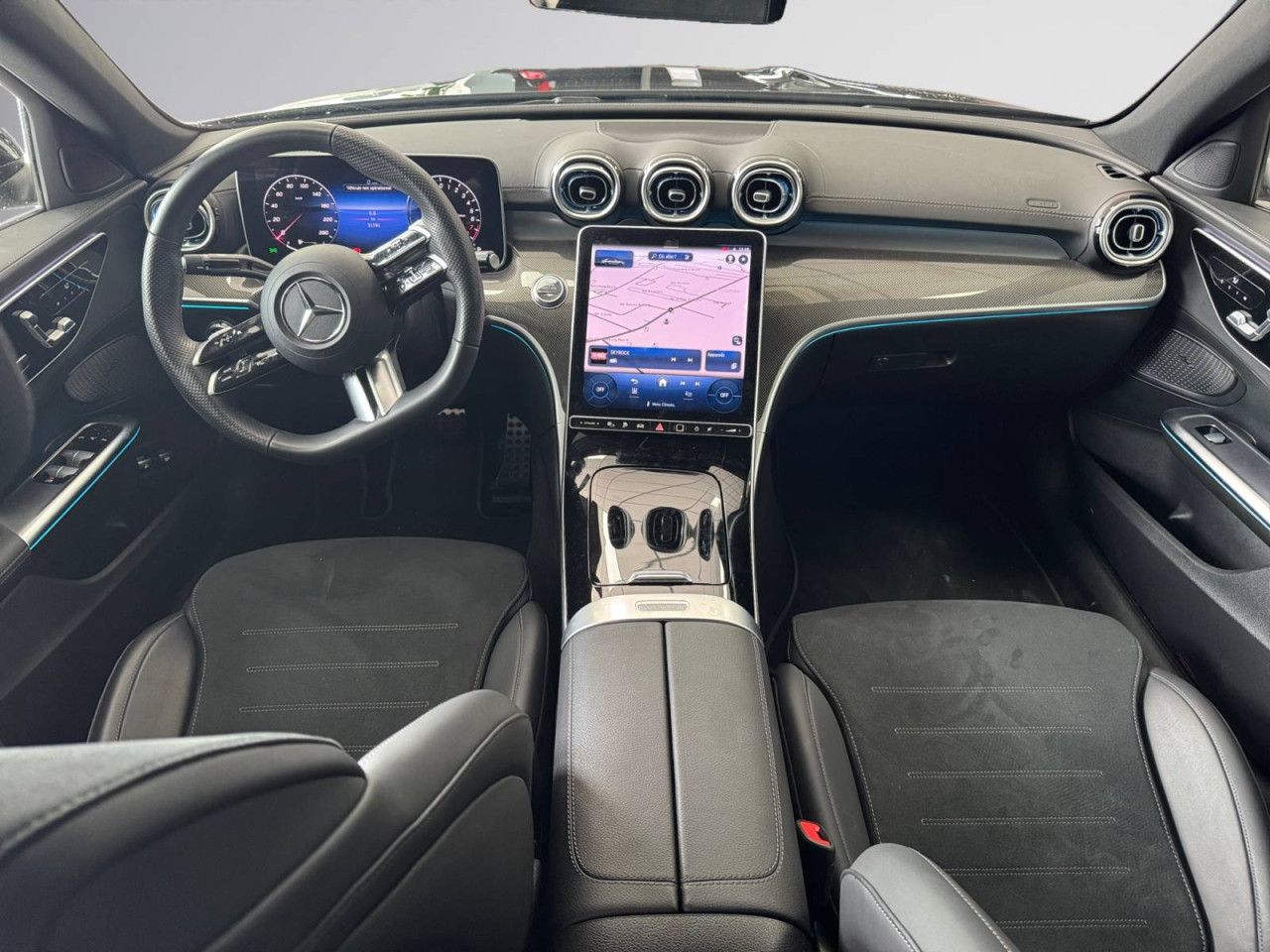 Photo du v&eacute;hicule 14 / 18