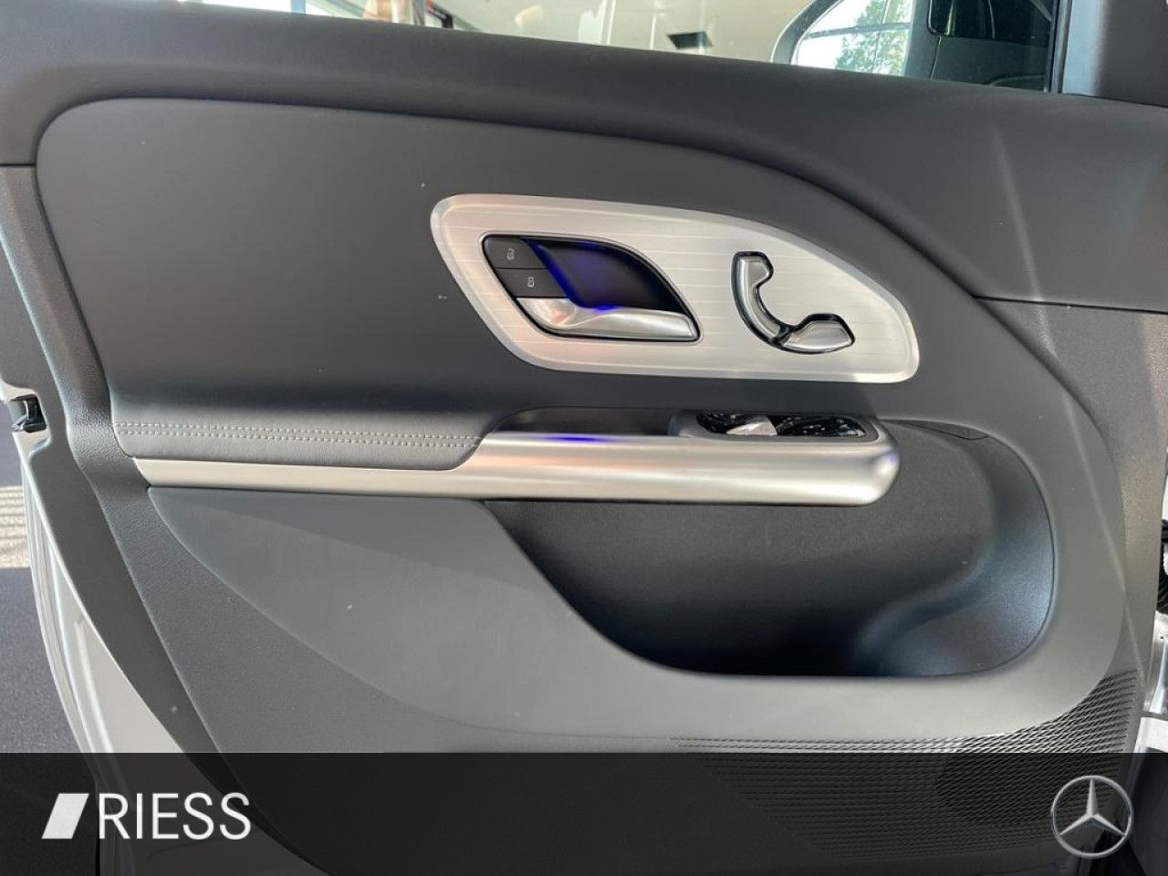 Mercedes-Benz GLB – Bild 3