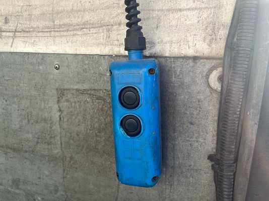 Vehicle image 10 / 13