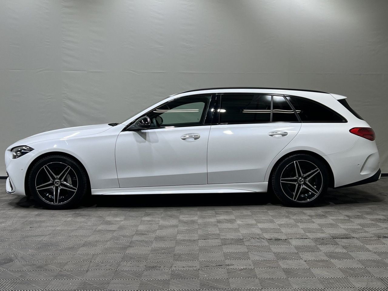 Mercedes-Benz C-Klasse – Bild 11