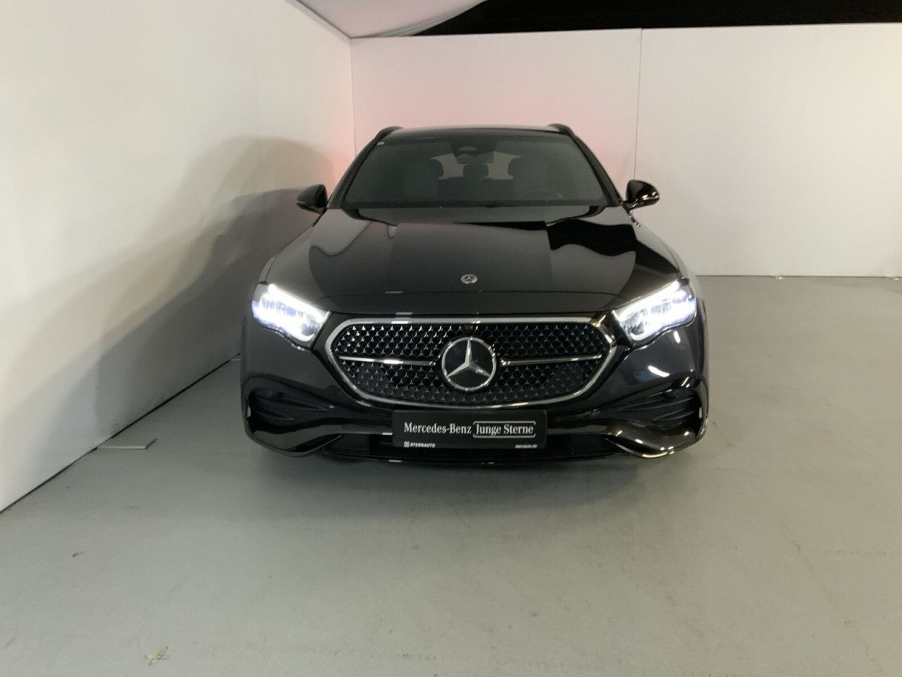 Mercedes-Benz E-Klasse – Bild 2