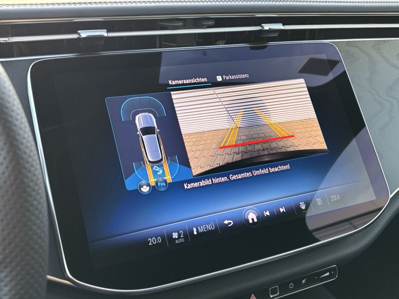 Mercedes-Benz E-Klasse – Bild 18