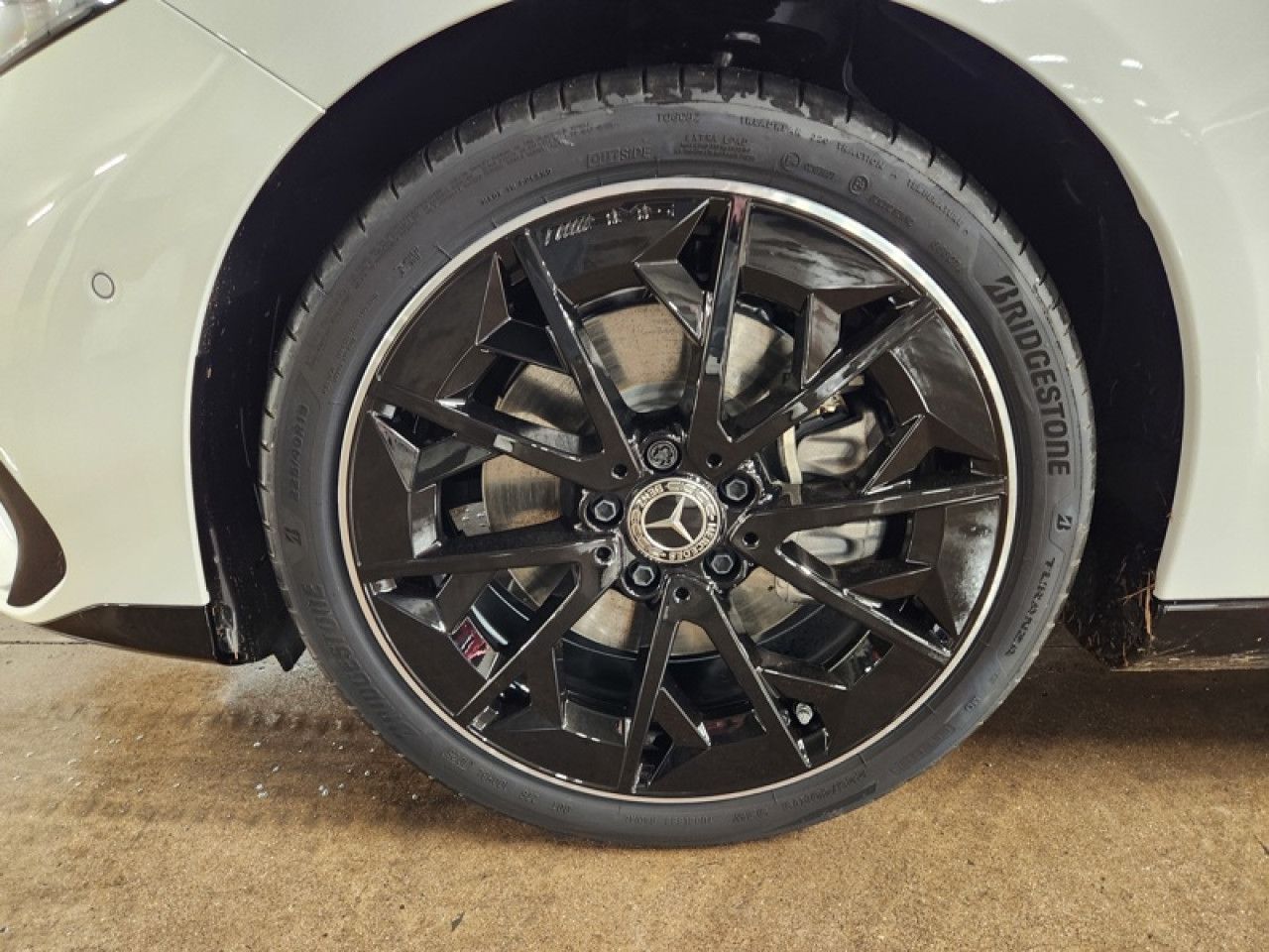 Photo du v&eacute;hicule 9 / 15