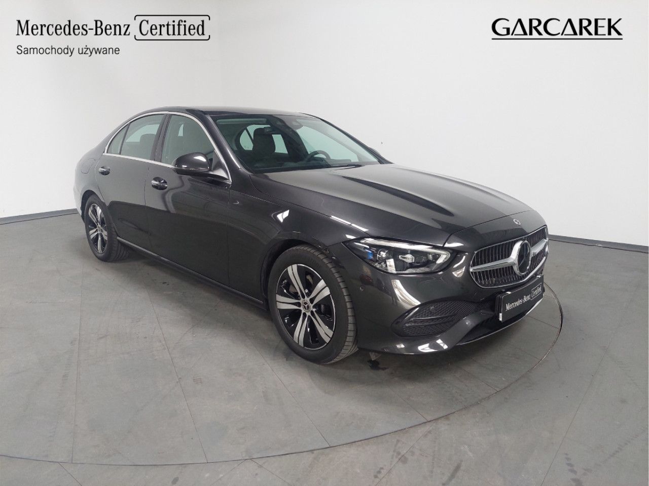 Zdj&eogon;cie pojazdu 2 / 24