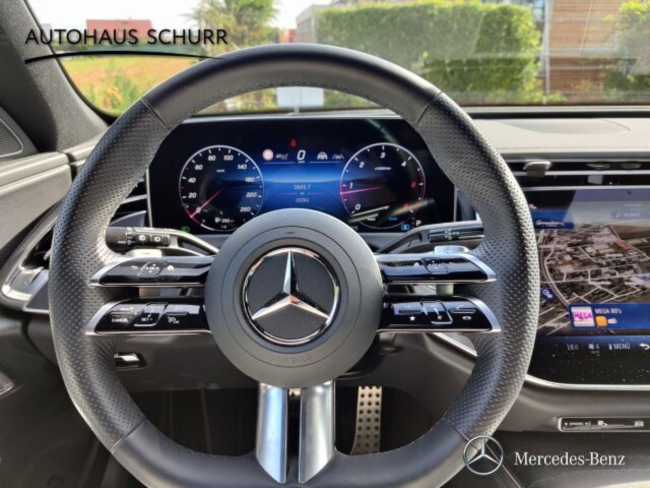 Mercedes-Benz E-Klasse – Bild 19