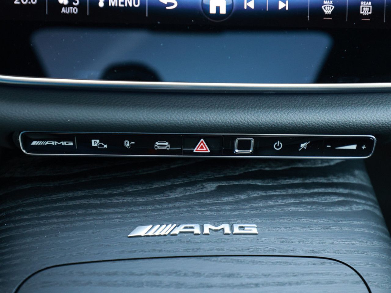 Mercedes-Benz E-Klasse – Bild 17