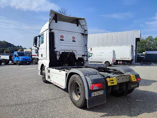 Vehicle image 7 / 10