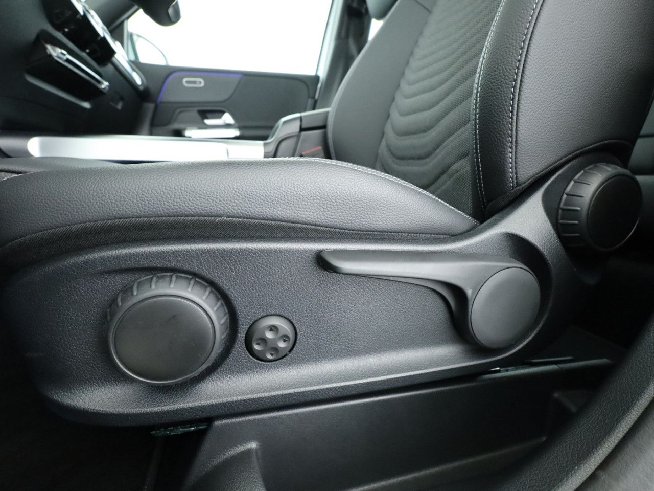 Mercedes-Benz GLB – Bild 26