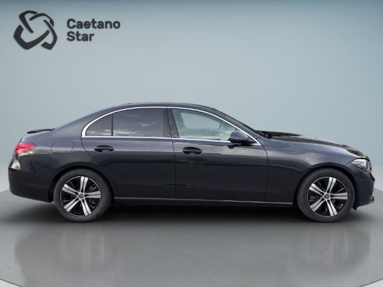 Imagem do ve&iacute;culo 4 / 8