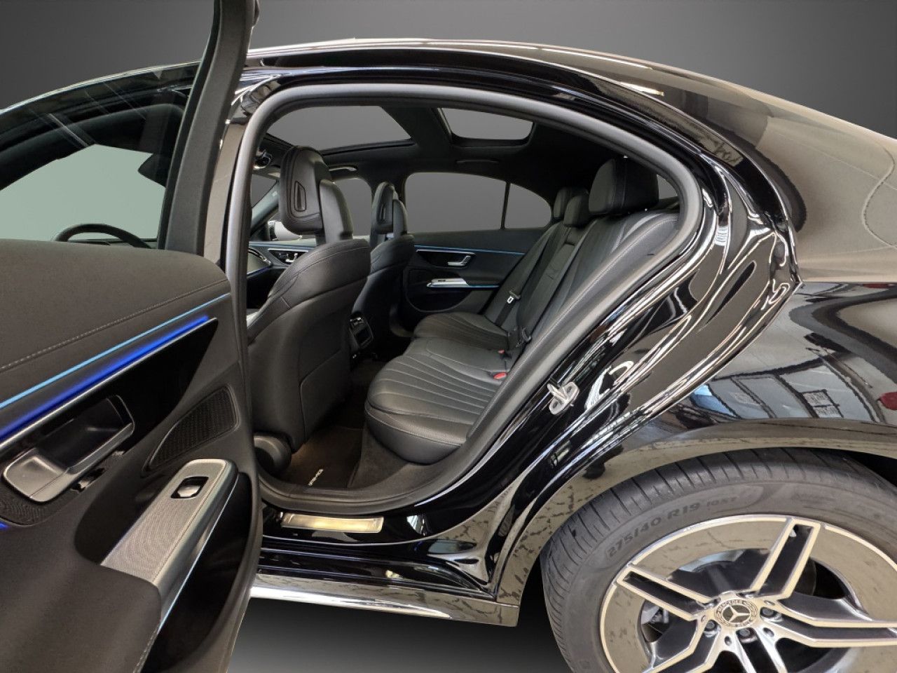 Mercedes-Benz E-Klasse – Bild 8
