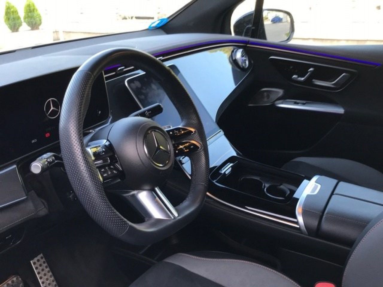 Photo 6 / 20