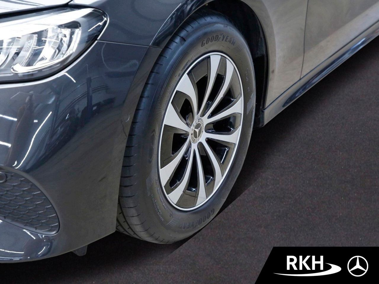 Mercedes-Benz E-Klasse – Bild 5