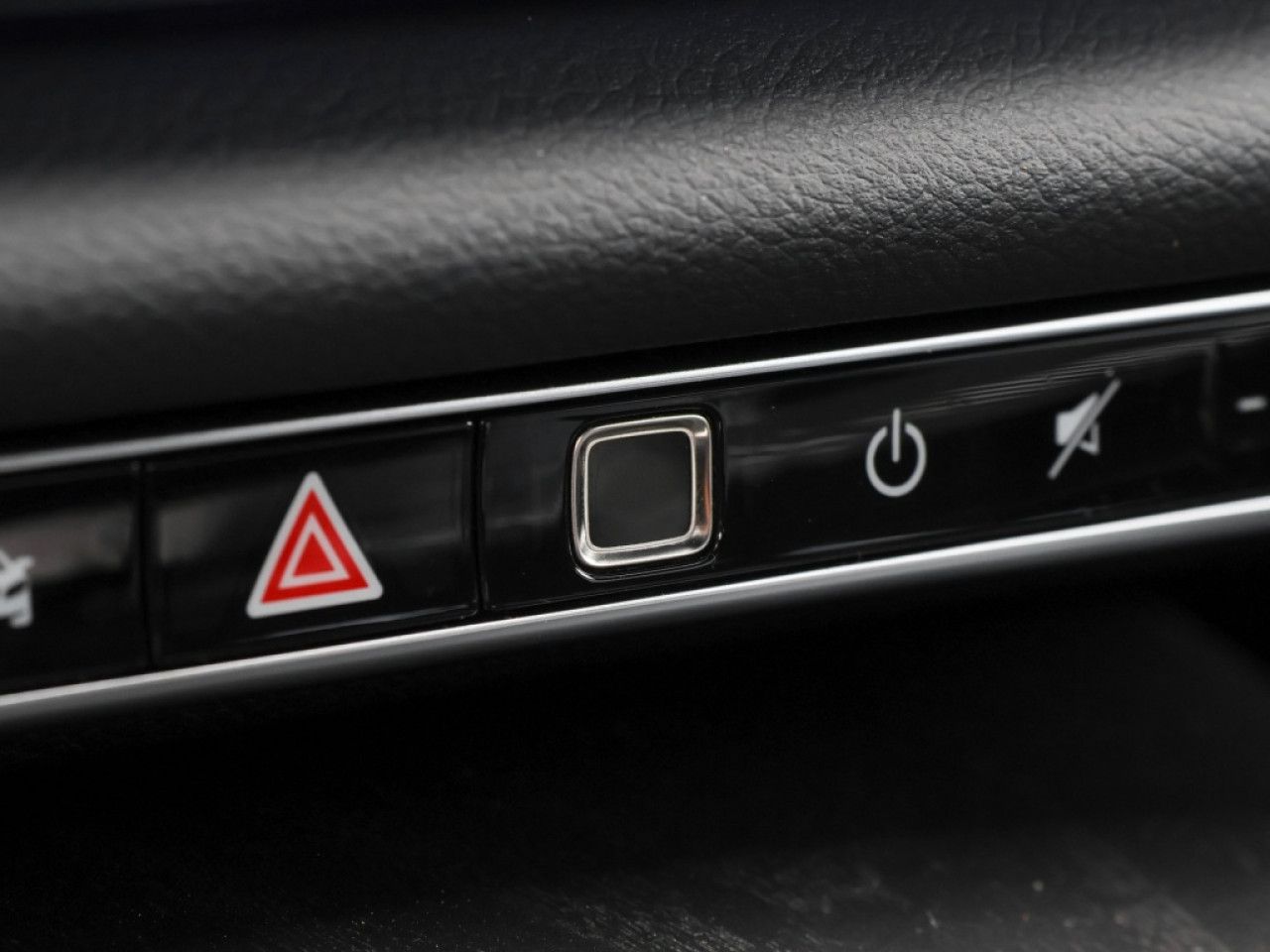 Mercedes-Benz E-Klasse – Bild 20
