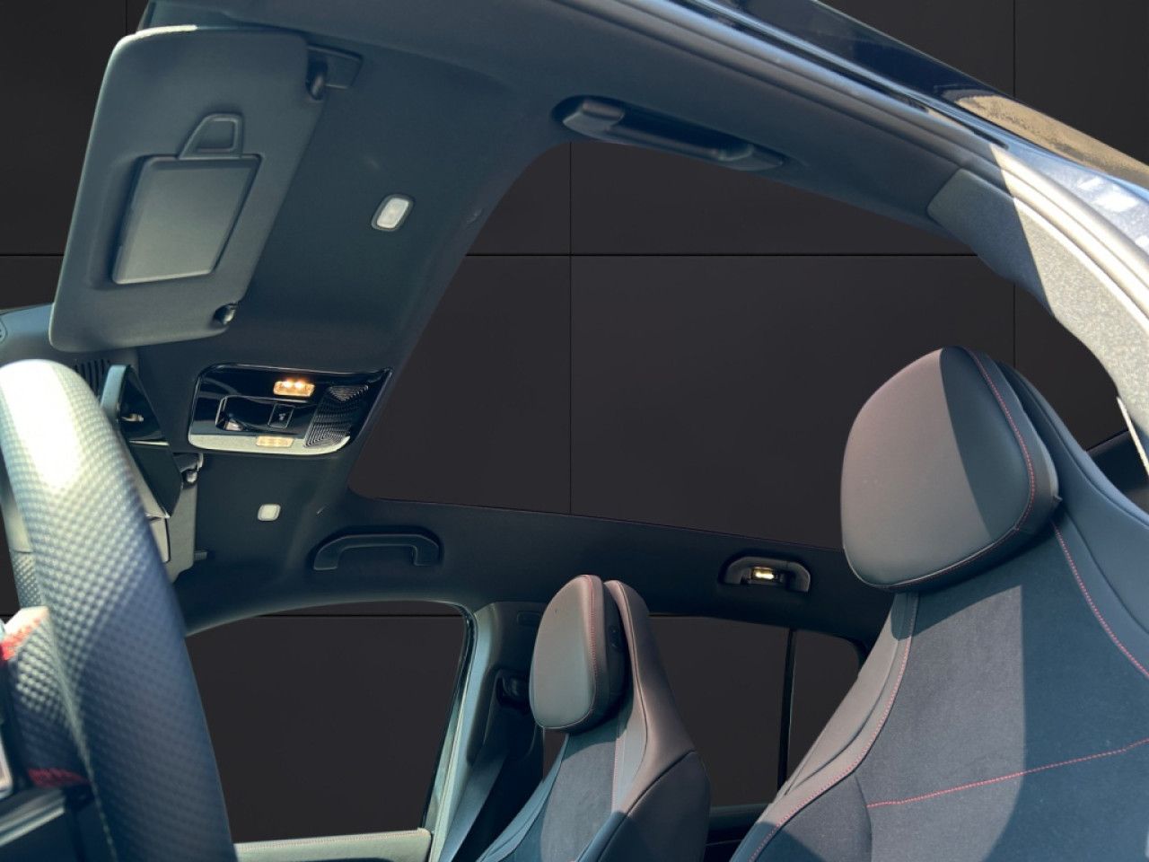 Mercedes-Benz GLB – Bild 14