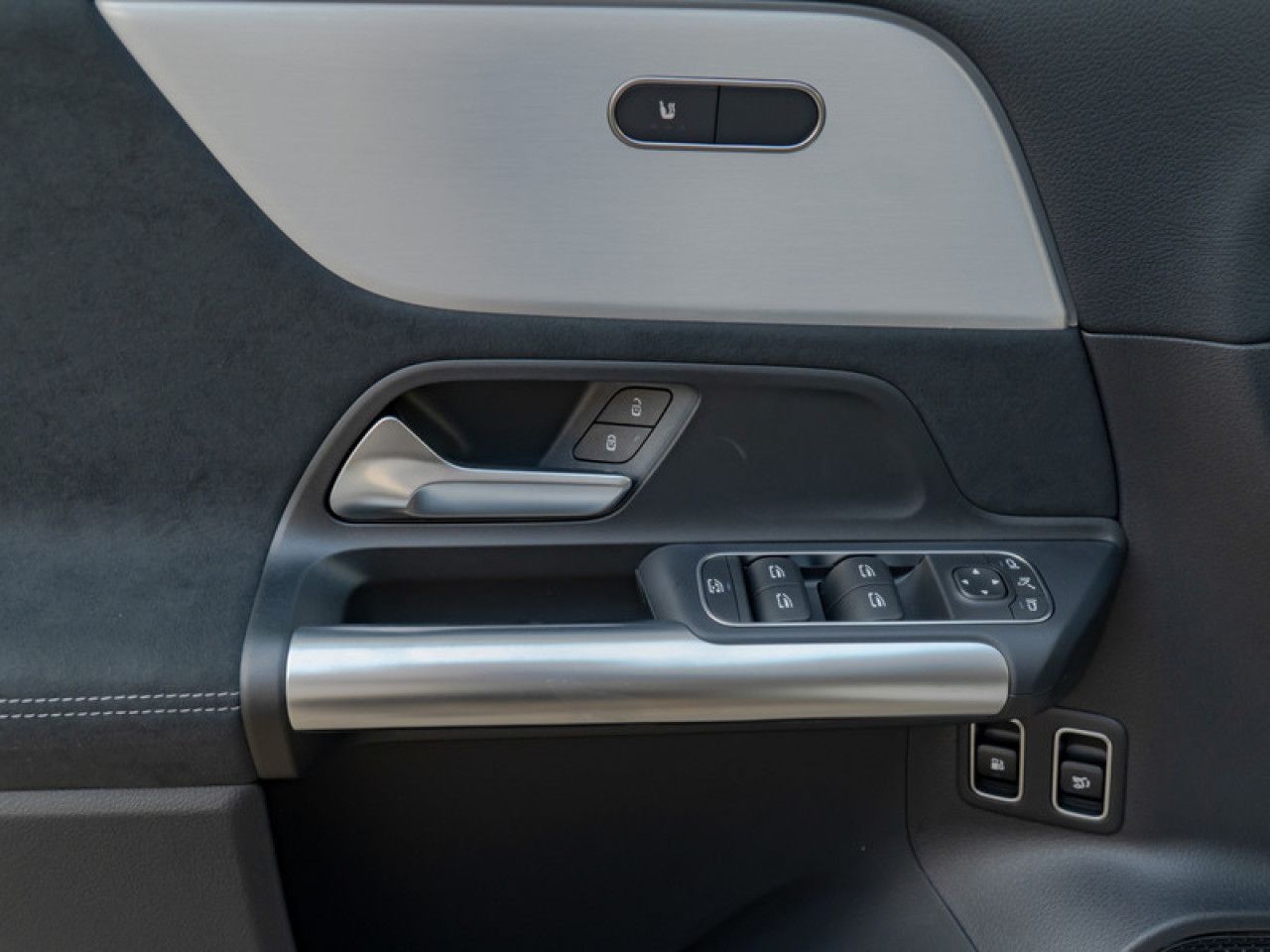 Fahrzeugbild 10 / 25