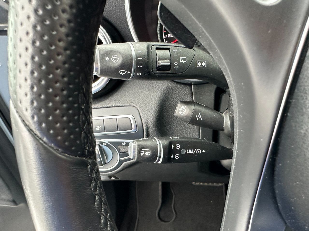 Fahrzeugbild 14 / 25