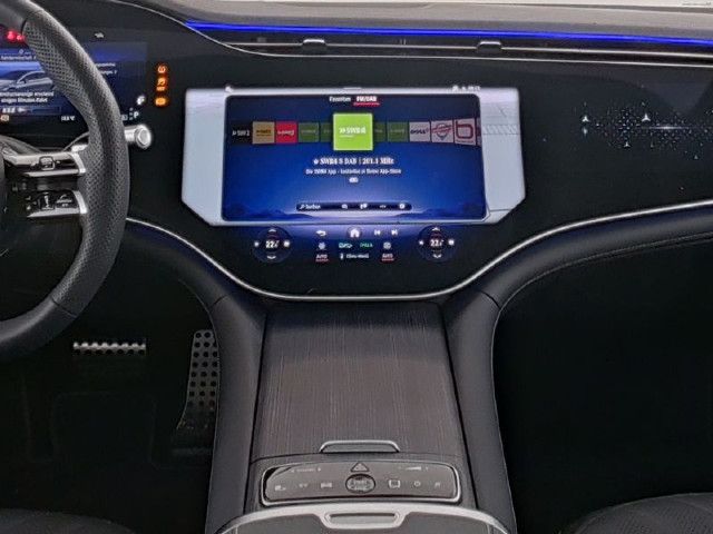 Mercedes-Benz EQS 450
