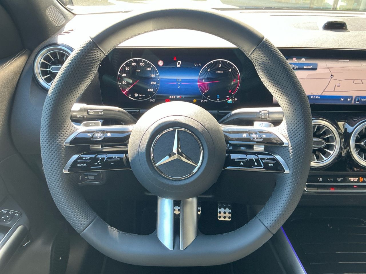 Mercedes-Benz GLA – Bild 11