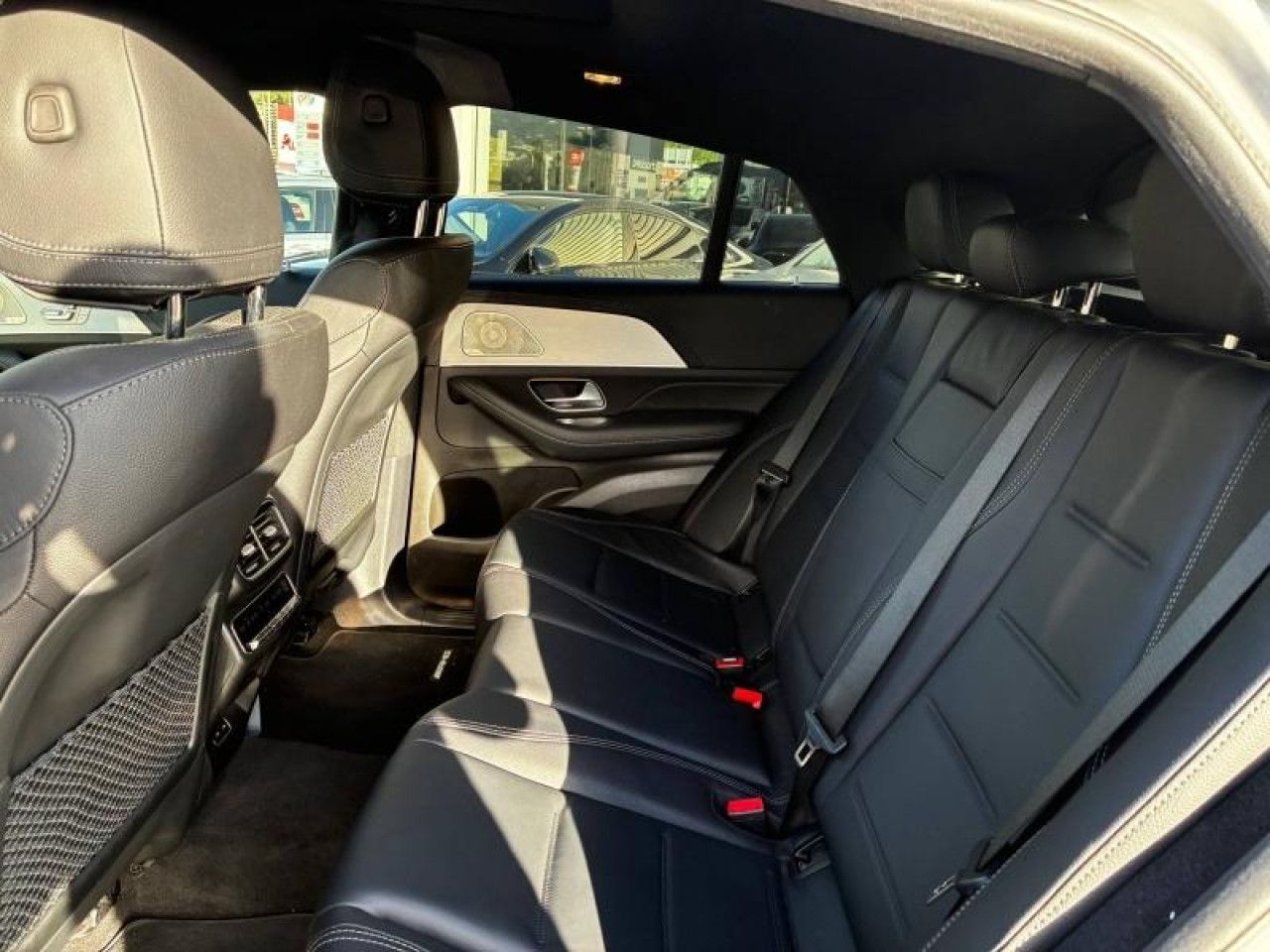 Photo du v&eacute;hicule 11 / 12