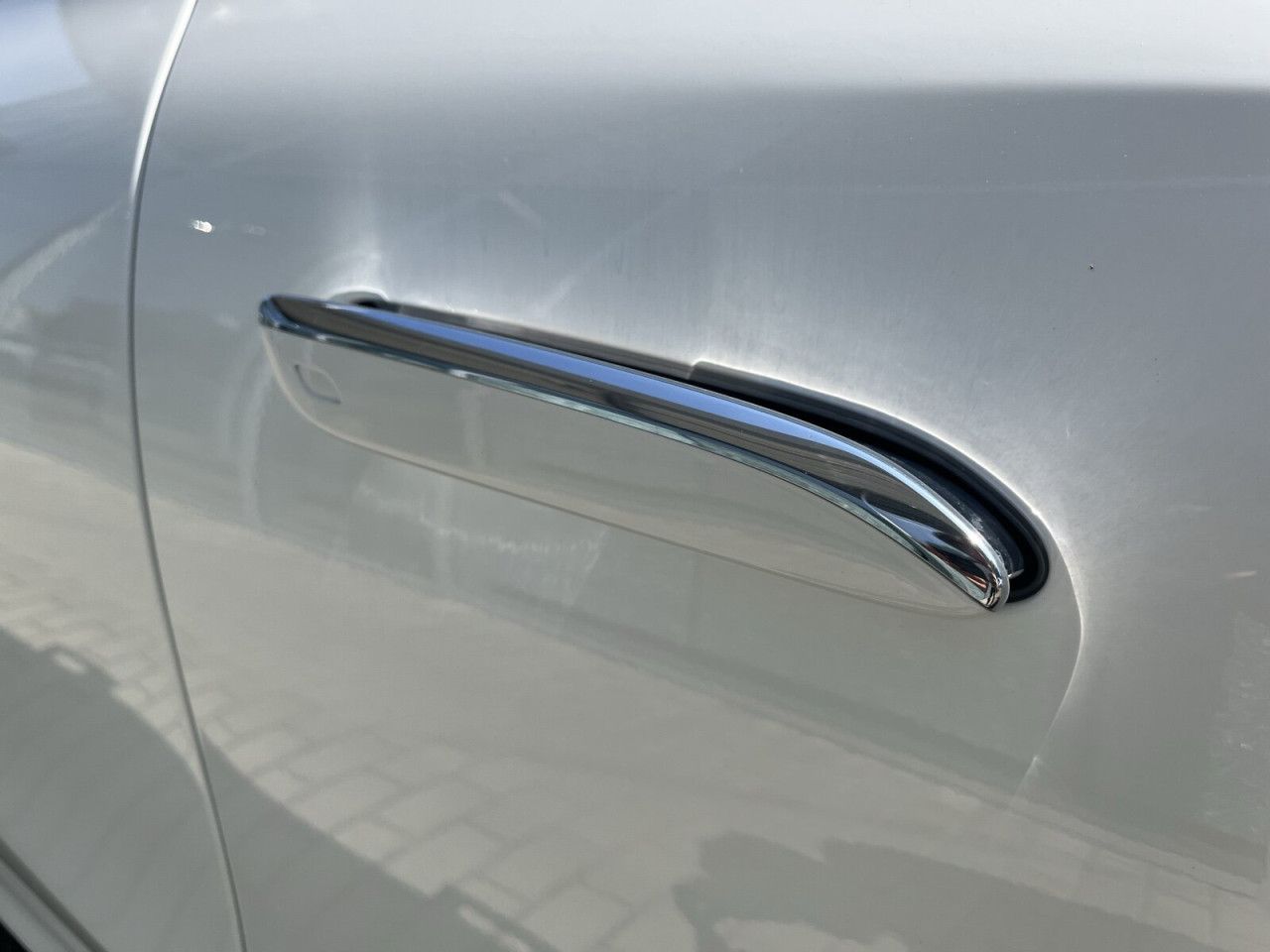 Mercedes-Benz E-Klasse – Bild 9