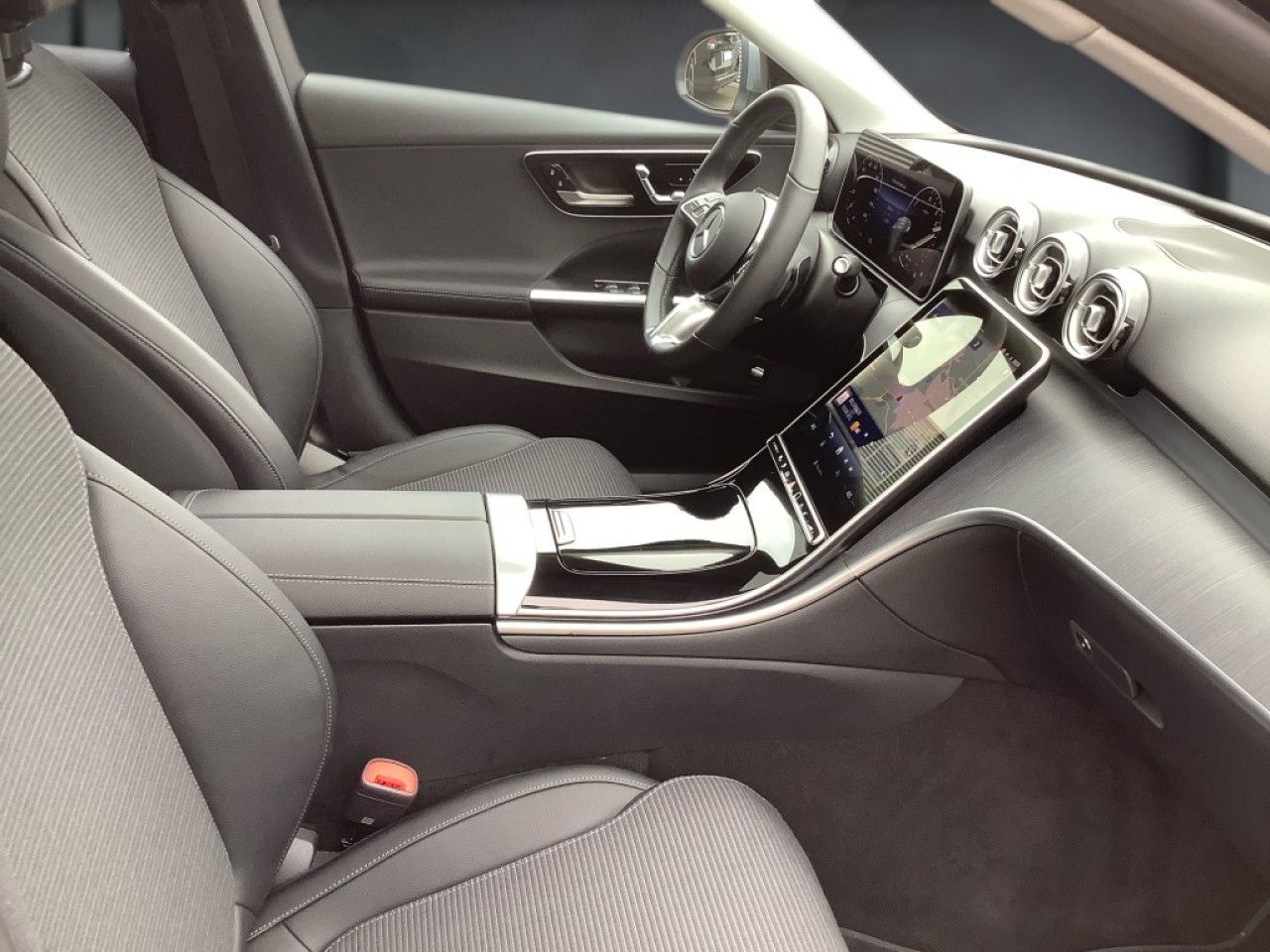 Mercedes-Benz C-Klasse – Bild 17