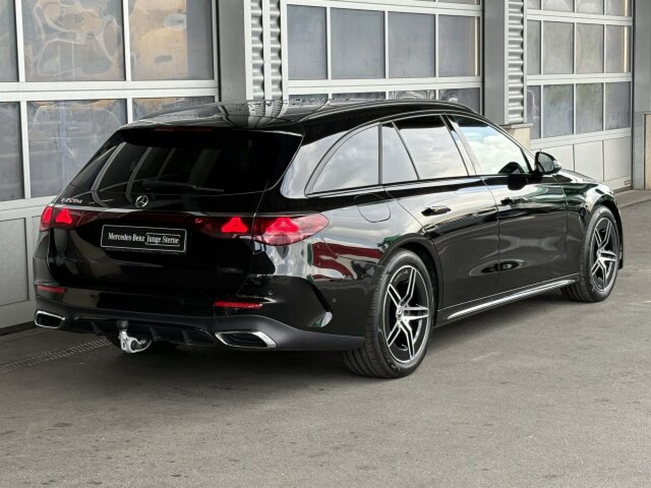 Mercedes-Benz E-Klasse – Bild 6