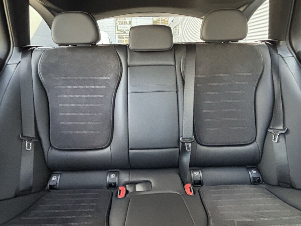 Mercedes-Benz C-Klasse – Bild 19