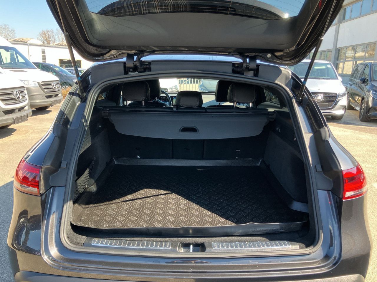 Fahrzeugbild 13 / 17