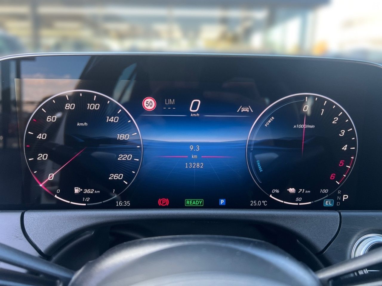 Mercedes-Benz E-Klasse – Bild 13