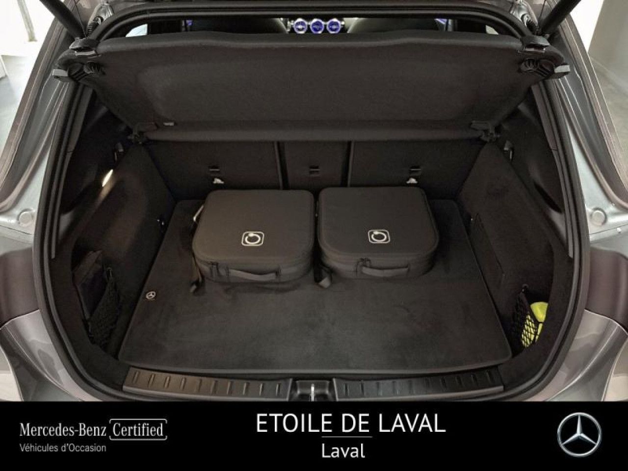 Photo du v&eacute;hicule 12 / 18