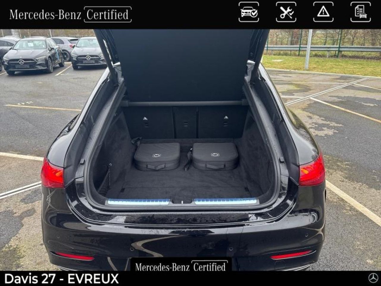 Photo du v&eacute;hicule 9 / 18