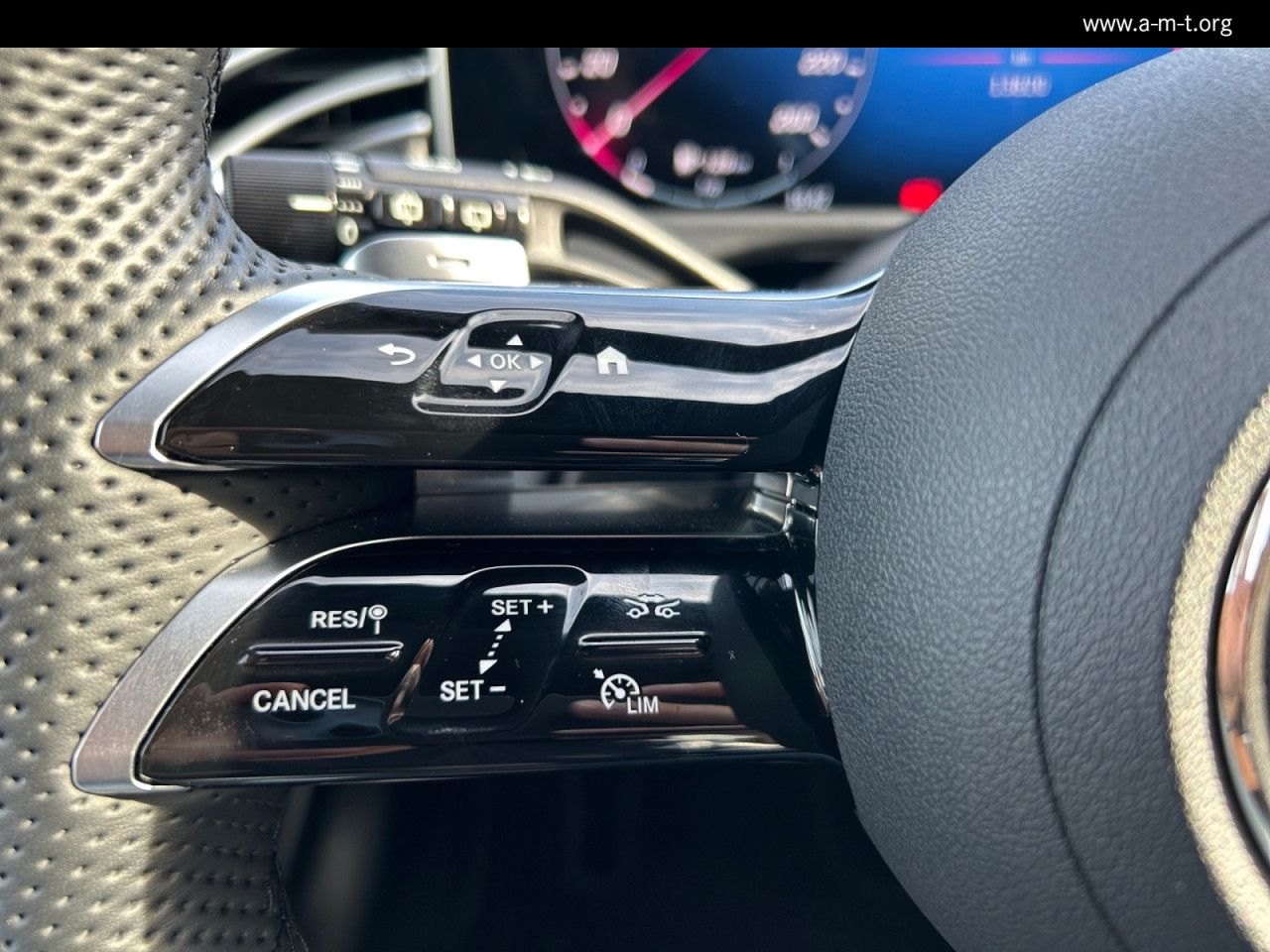 Mercedes-Benz E-Klasse – Bild 19