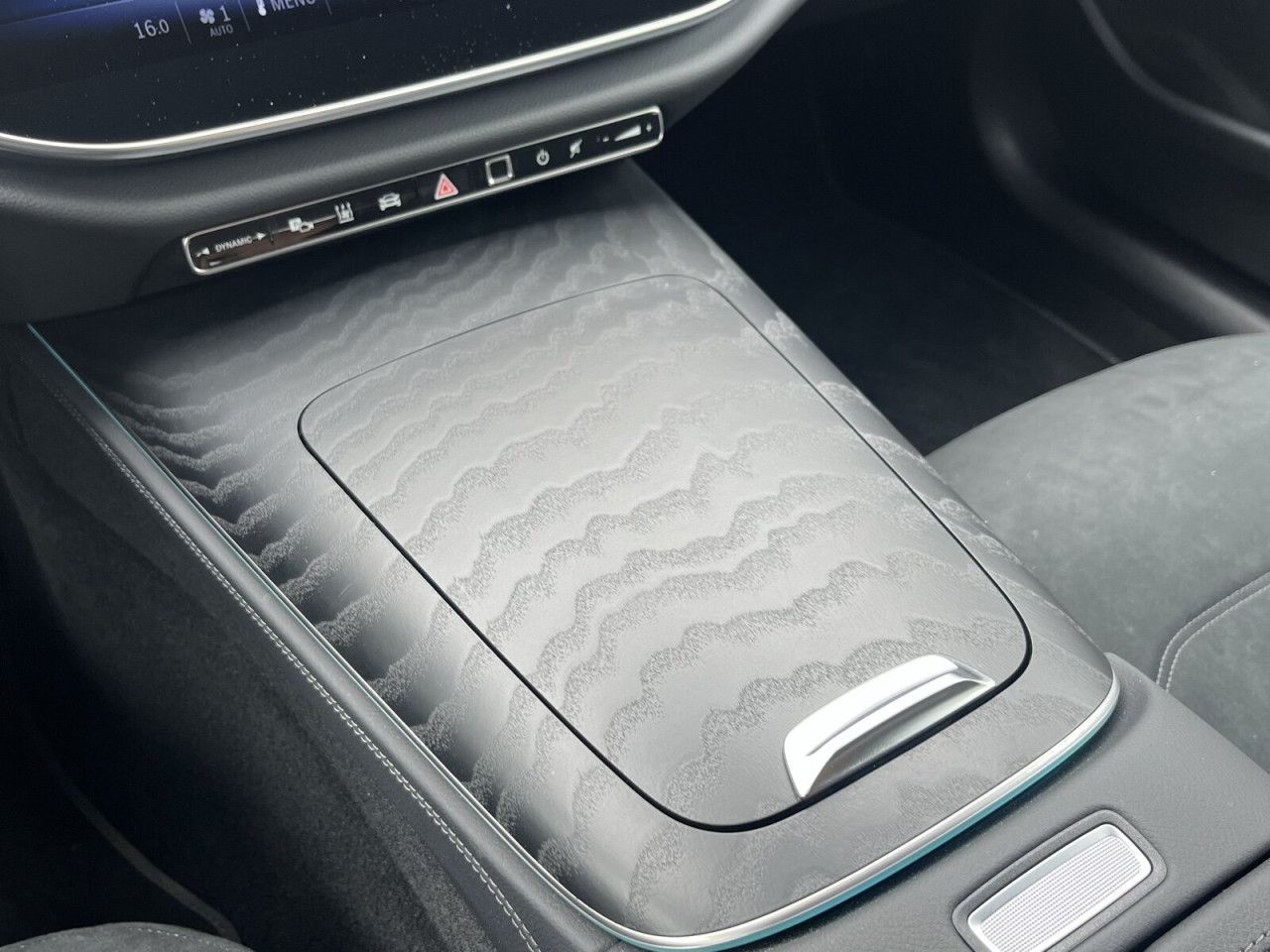 Mercedes-Benz E-Klasse – Bild 18