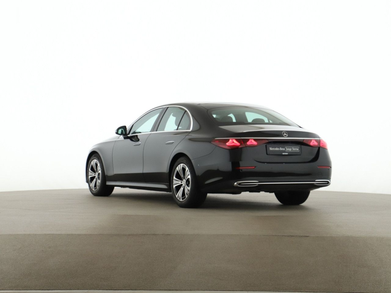 Mercedes-Benz E-Klasse – Bild 3