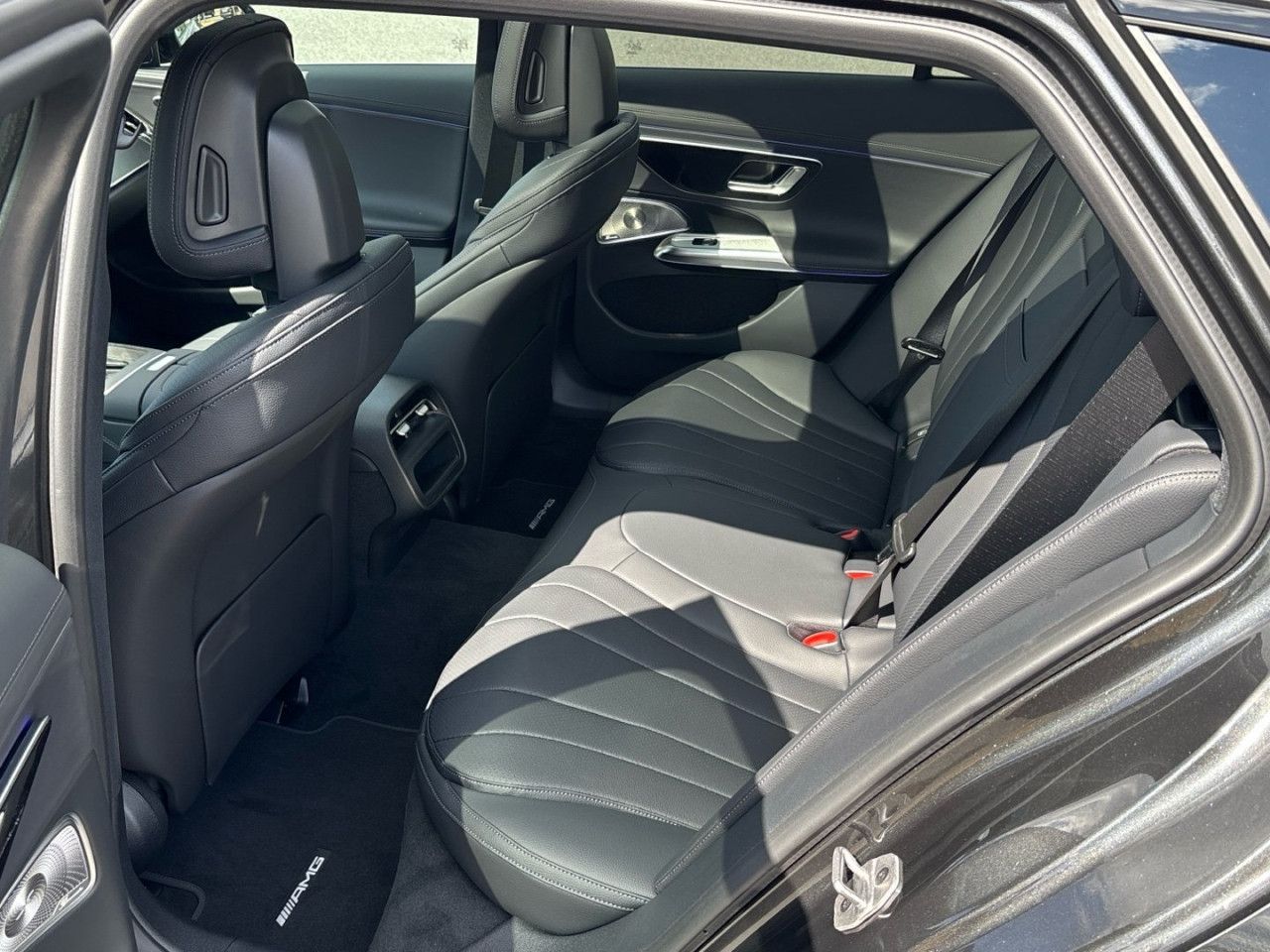 Mercedes-Benz E-Klasse – Bild 13