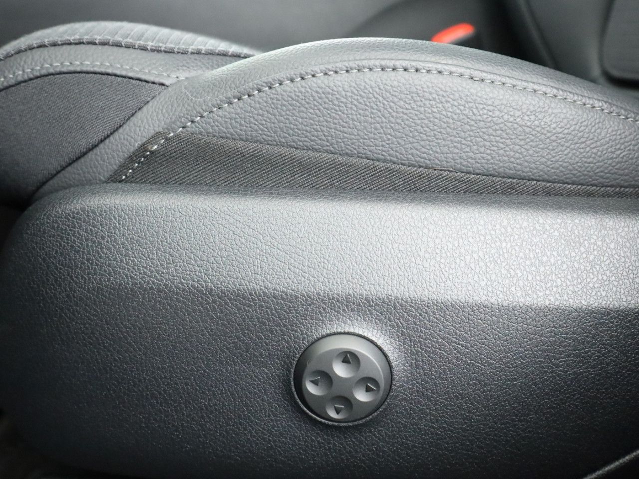 Fahrzeugbild 24 / 26