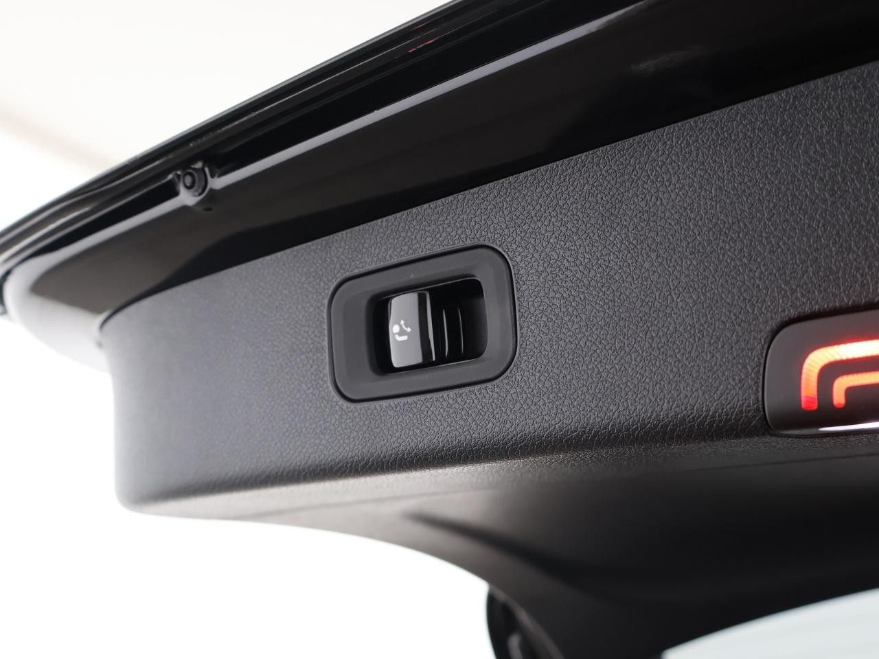 Mercedes-Benz E-Klasse – Bild 24